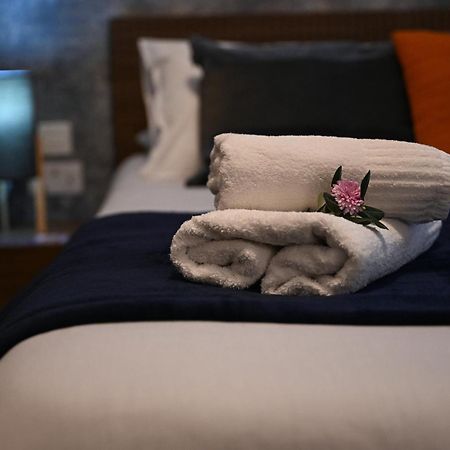 Fl 3 Ta'Lonza Luxury With Hot Tub By Homely Mellieħa Kültér fotó
