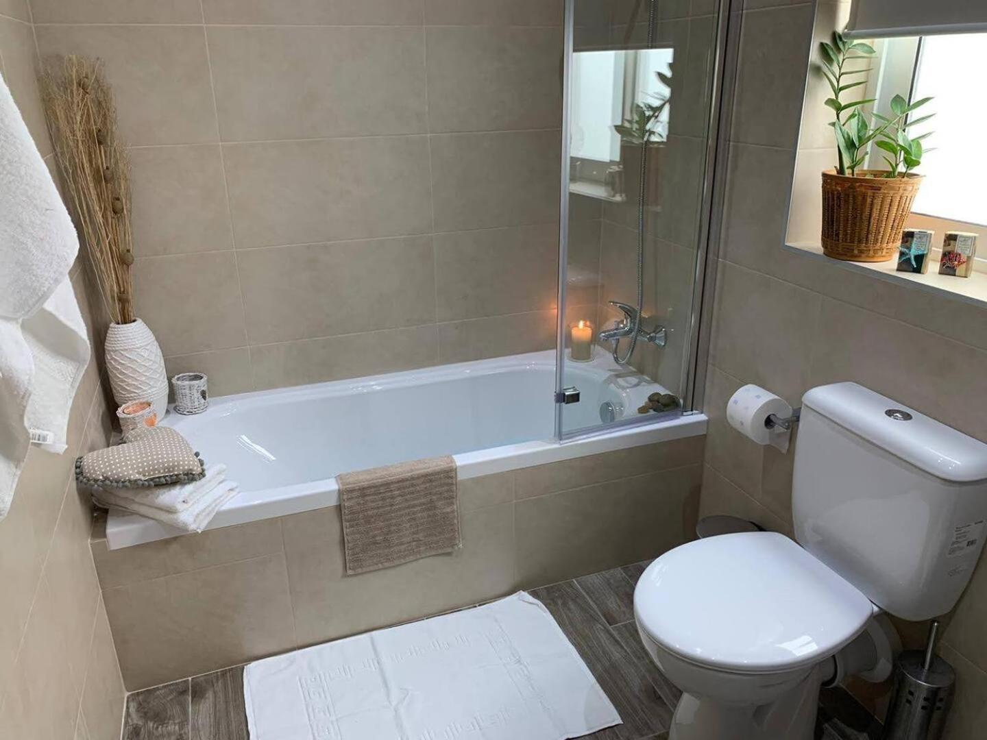 Ta'Lonza Luxury Near Goldenbay With Hot Tub App3 Apartman Mellieħa Kültér fotó