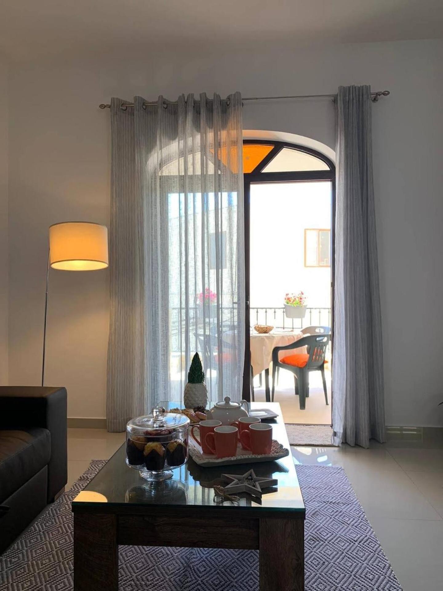 Fl 3 Ta'Lonza Luxury With Hot Tub By Homely Mellieħa Kültér fotó