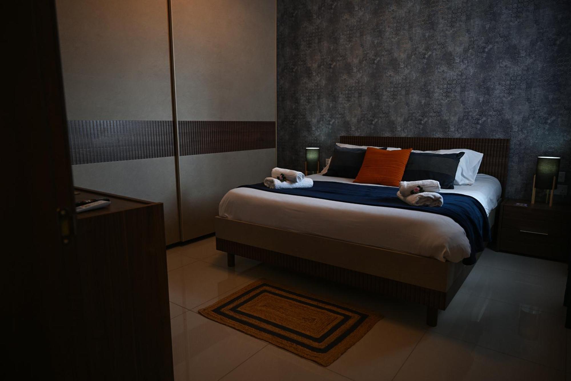 Fl 3 Ta'Lonza Luxury With Hot Tub By Homely Mellieħa Kültér fotó